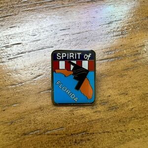 Spirit of Florida B-2 Stealth Bomber Lapel Hat US Air Force Enamel Pin